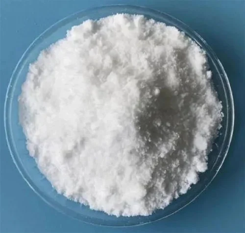 نقش بلانکیت در صنایع نساجی و کاغذسازی؛ از رنگ بری تا تثبیت رنگ