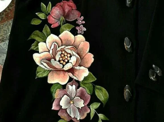 آموزش نقاشی روی پارچه مخمل